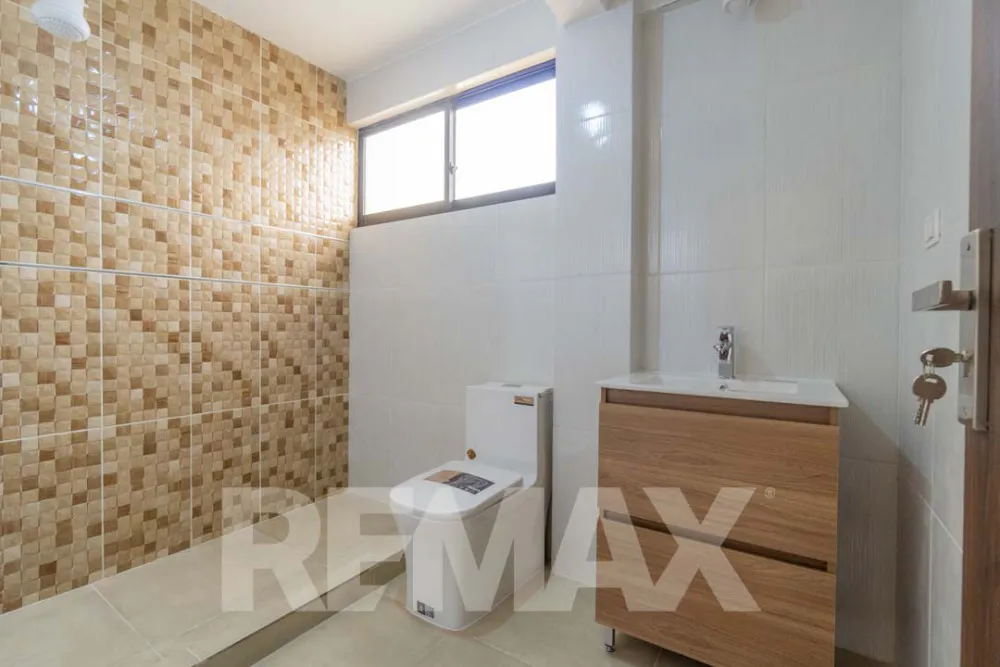 Foto 15 de Hermosa Casa en Condominio Privado “Los Jazmines” – Mesadilla Pacata