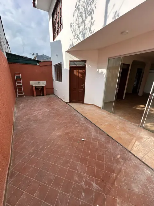 Foto 9 de Casa comercial+ tienda sobre 2do anillo