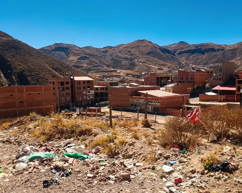 Foto 4 de Terreno de 200 m2 en Av. Murillo/ zona de alta Plusvalía y Gran potencial de Inversión en Potosí