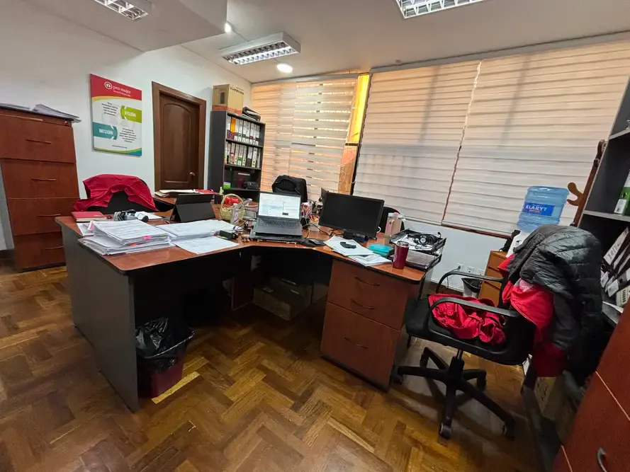 Foto 1 de Obrajes ‼️ Oficina en Venta – Ed El Zodiaco