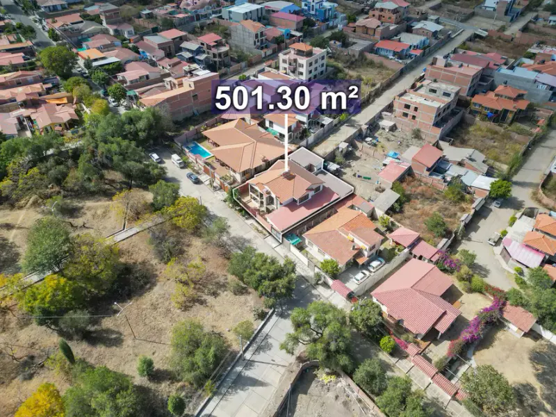 Foto 10 de Casa en Venta con Piscina, Sauna y 3 Suites – Urb. Sidumss Norte Plan B