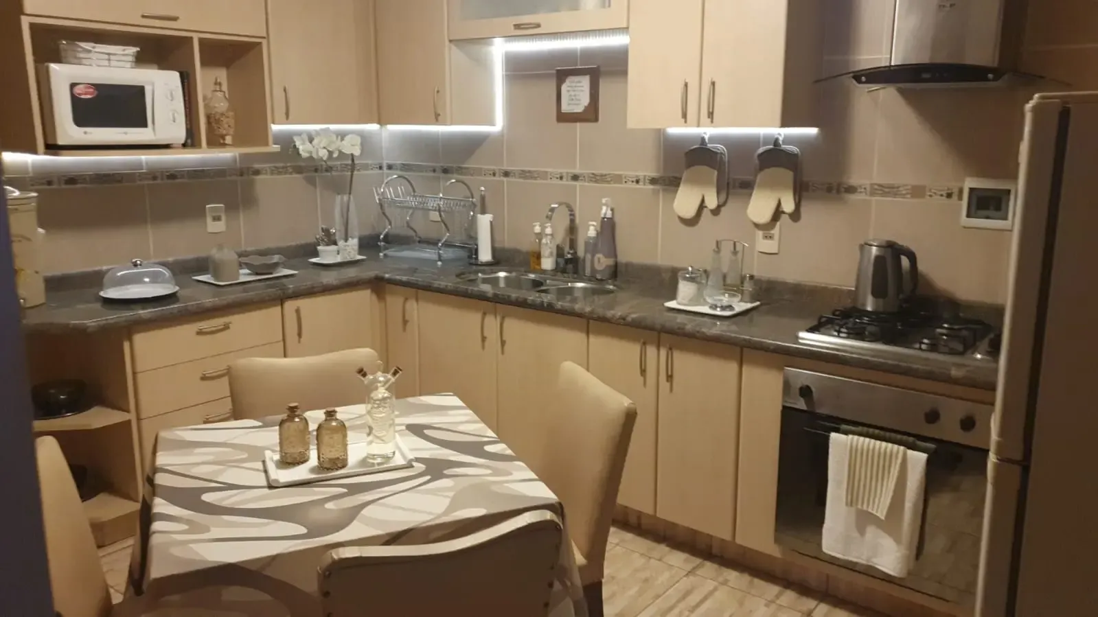 Foto 5 de Departamento en Venta en la 25 de Calacoto