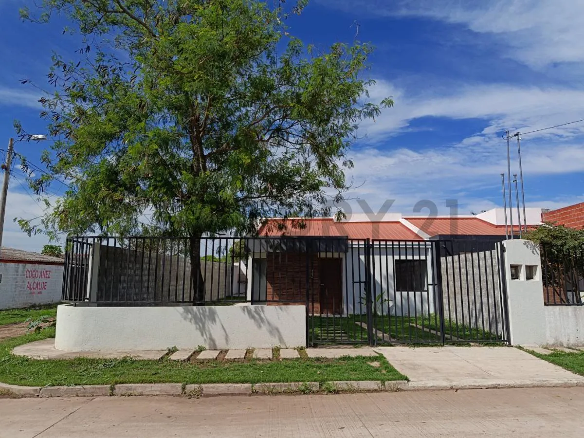 Foto 1 de Casa en venta en COTOCA