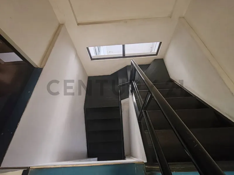 Foto 11 de Venta Edificio Empresarial y Comercial, Av. Montes