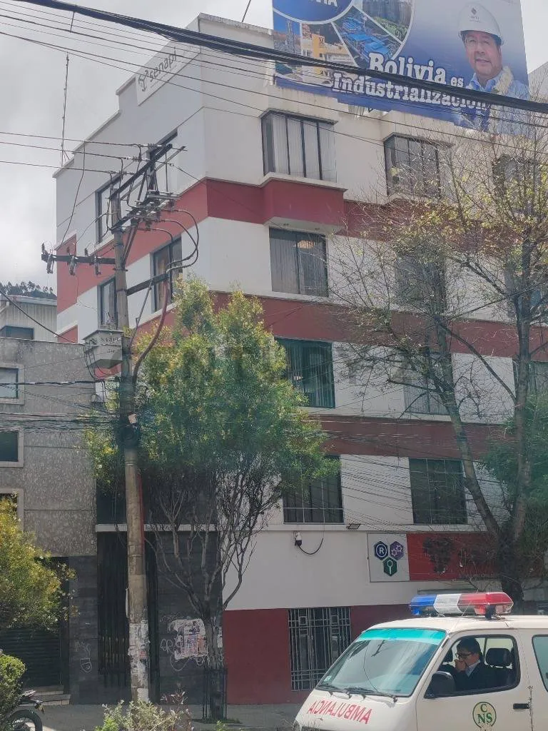 Foto 2 de Venta Edificio Empresarial y Comercial, Av. Montes