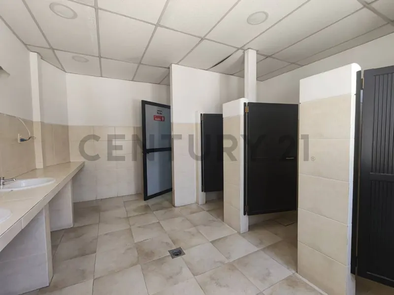 Foto 10 de Venta Edificio Empresarial y Comercial, Av. Montes