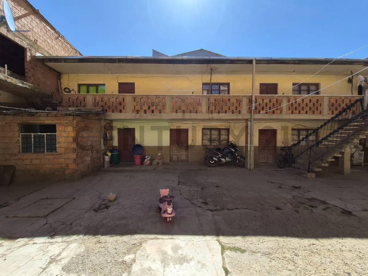 Foto 7 de De Ocasion Casa Como Terreno en Venta en Viacha Central