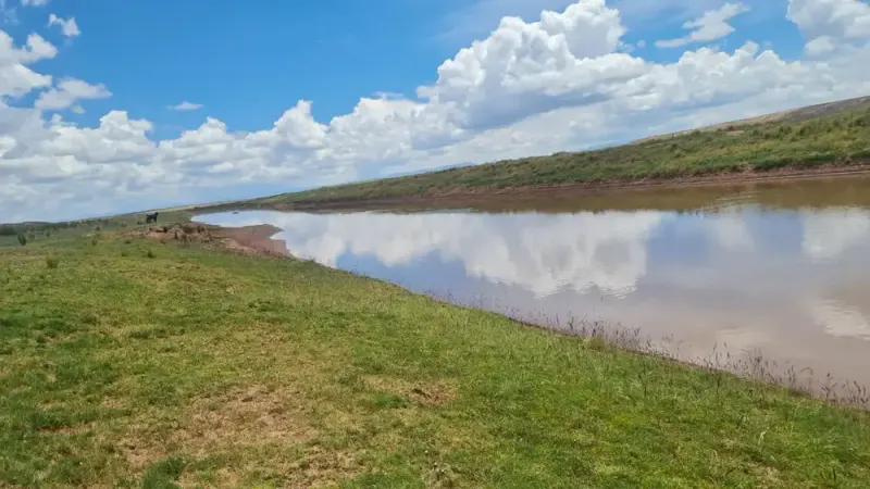 Foto 8 de Propiedad agrícola y ganadera de 412 hectáreas con acceso a salar en Viacha