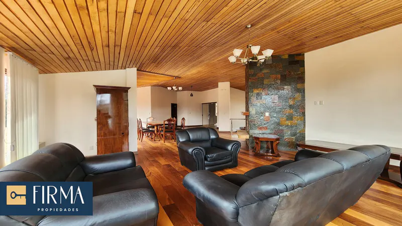 Foto 12 de Alquila Esta Residencia de Lujo en Urb. Privada, Achocalla