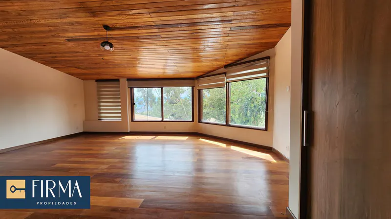 Foto 16 de Alquila Esta Residencia de Lujo en Urb. Privada, Achocalla