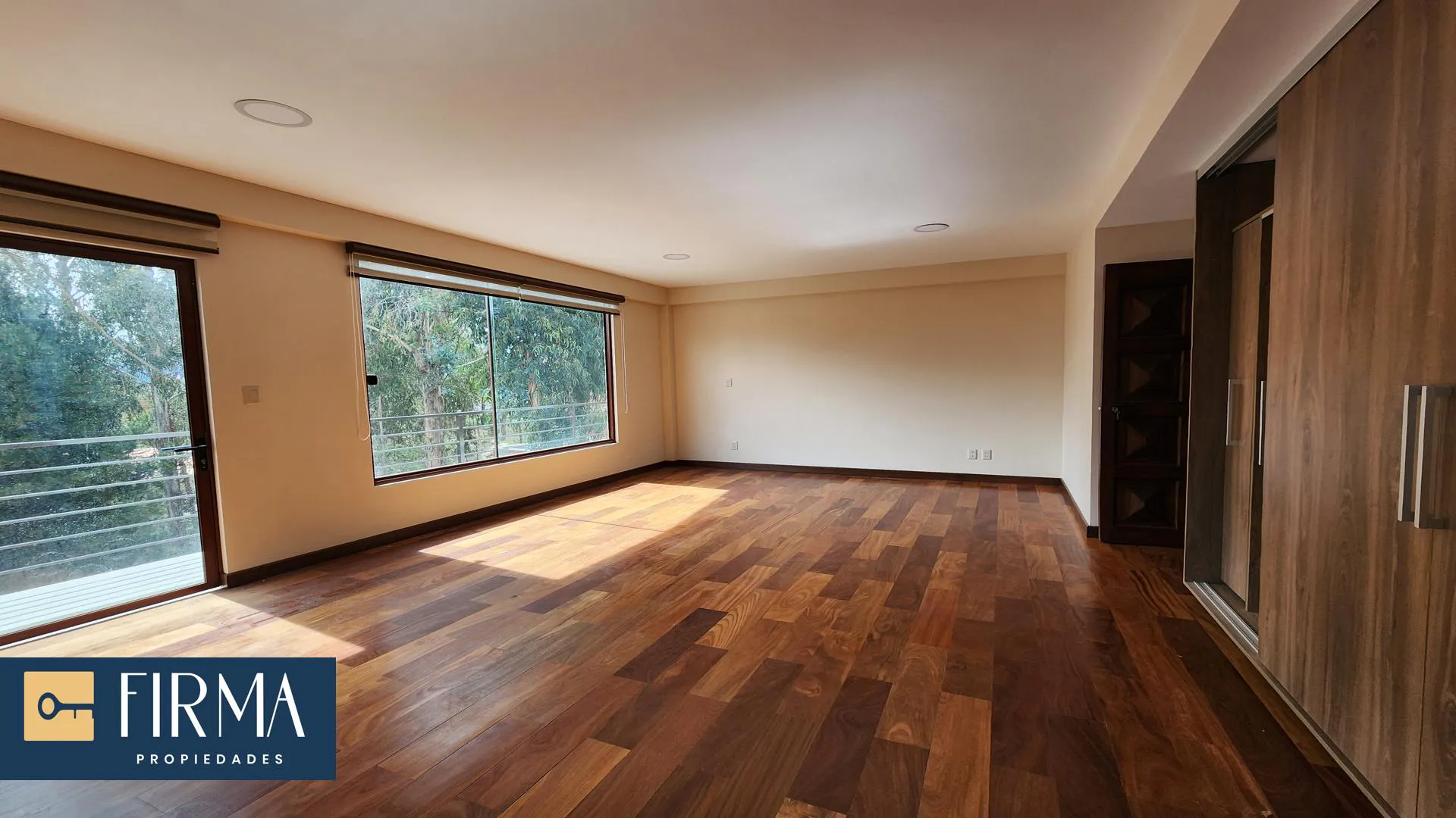 Foto 20 de Alquila Esta Residencia de Lujo en Urb. Privada, Achocalla