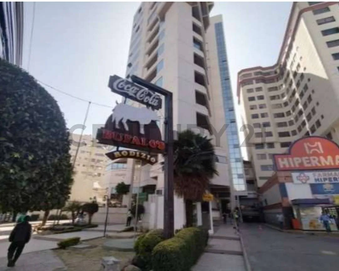 Foto 1 de Local Comercial en Venta - Ideal para Restaurant o Negocio Gastronómico