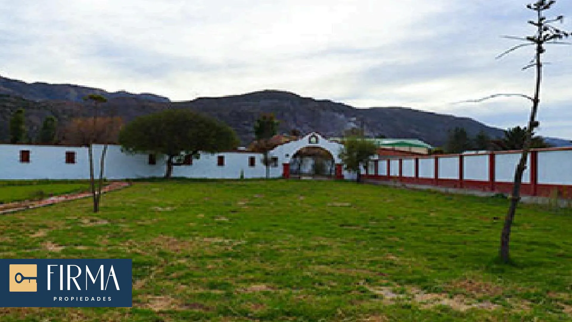 Foto 2 de Compra Esta Casa en Yupampa - Mecapaca