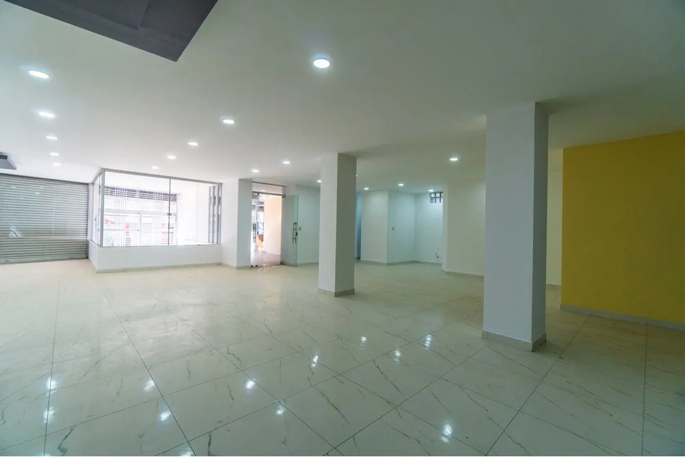 Foto 4 de Local Comercial en Anticretico Excelente Ubicacion
