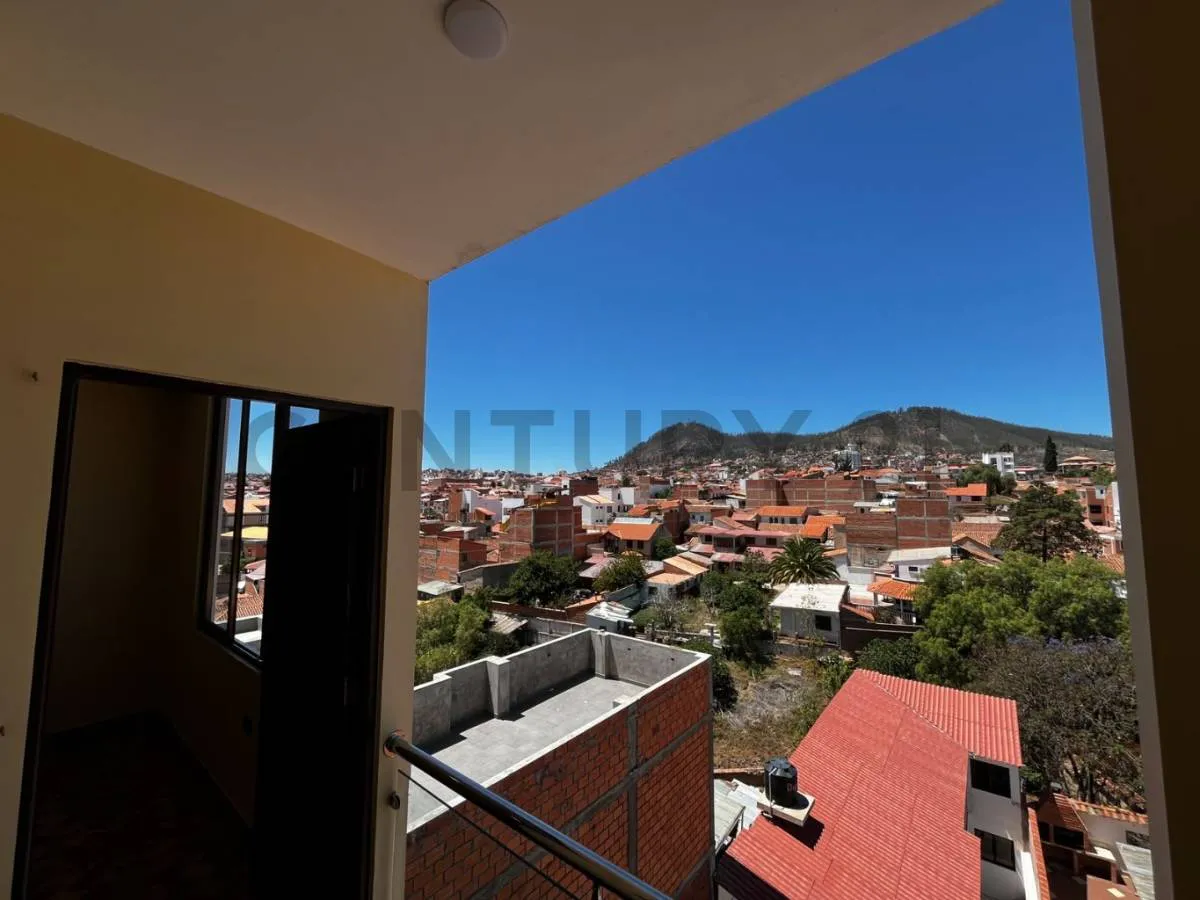 Foto 14 de Departamento con Hermosa Vista en Alquiler