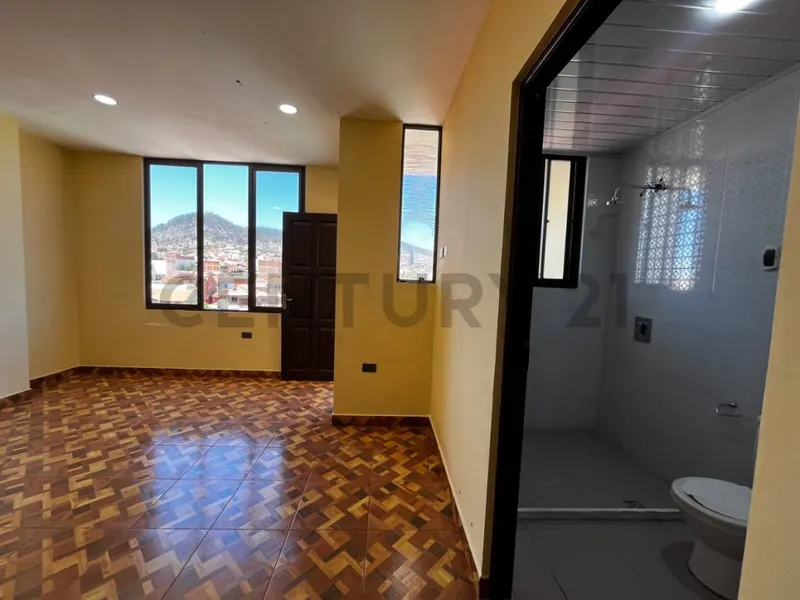 Foto 6 de Departamento con Hermosa Vista en Alquiler