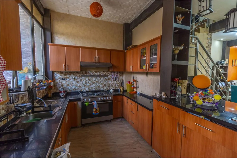 Foto 6 de Casa con 2 viviendas en venta QUILLACOLLO-PIÑAMI