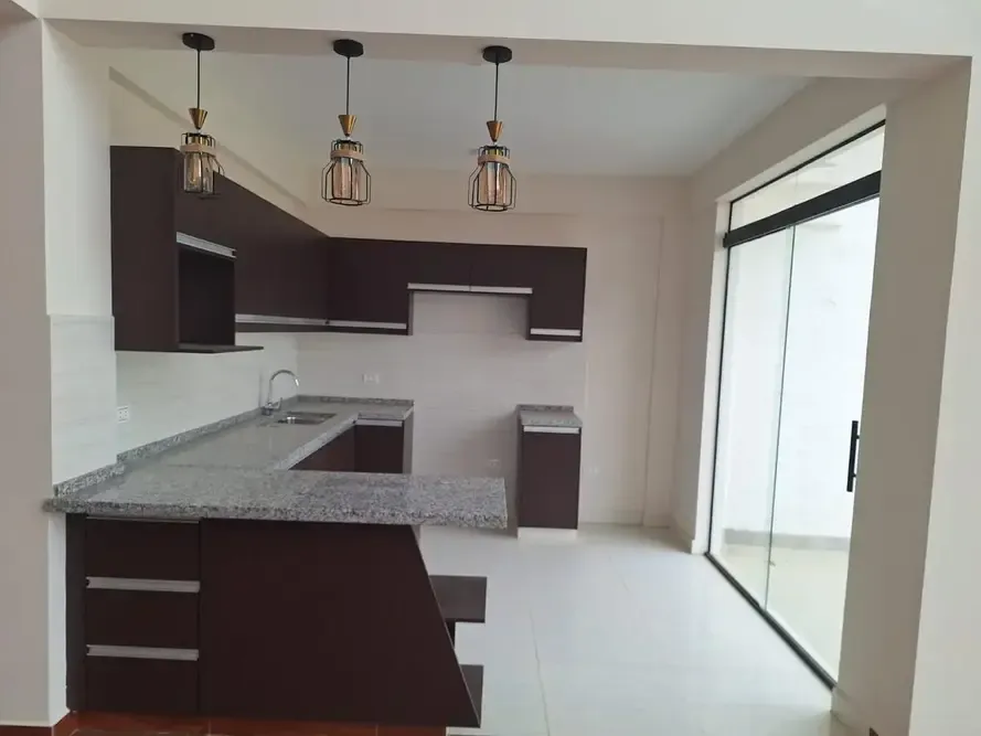 Foto 13 de La casa que tu familia merece: amplitud, confort y diseño en cada espacio.