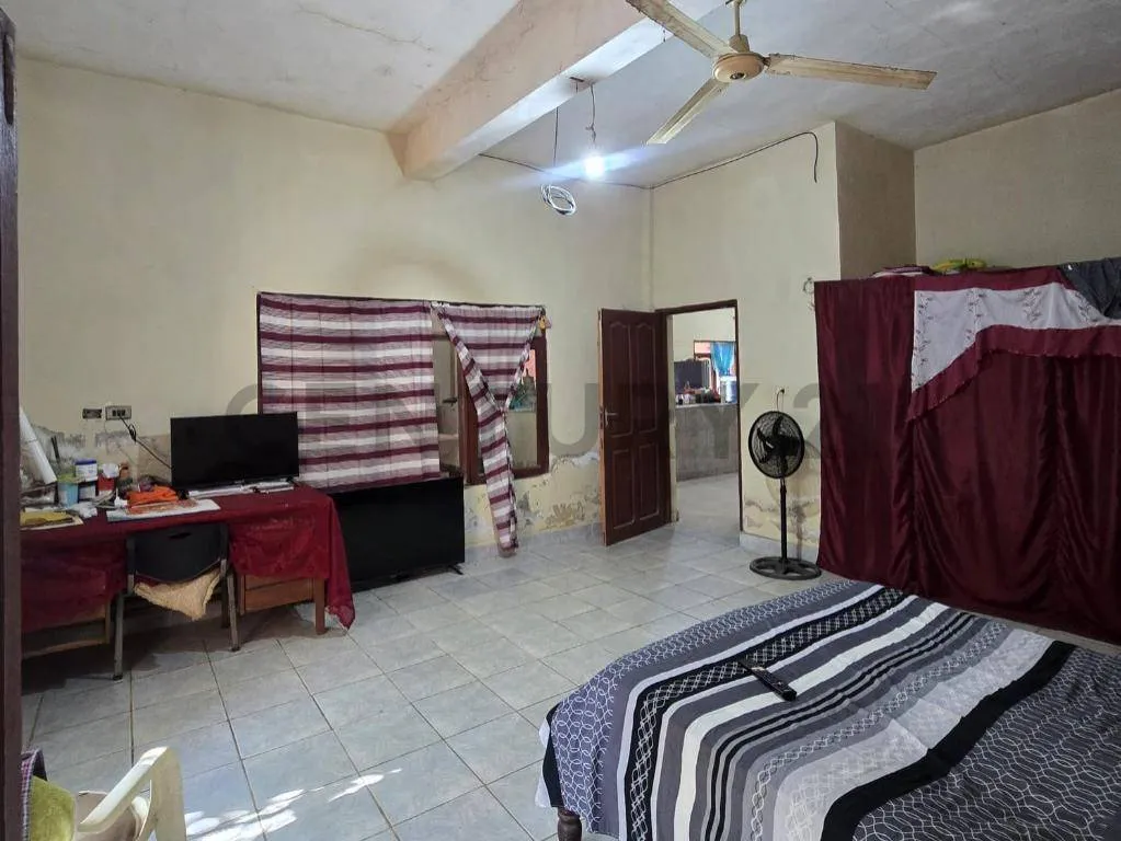 Foto 9 de Vivienda con Ingresos por Alquileres de Dos Plantas!!