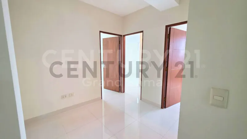 Foto 9 de ¡Oportunidad en Zona Céntrica! 4 Dormitorios en Las Torretas