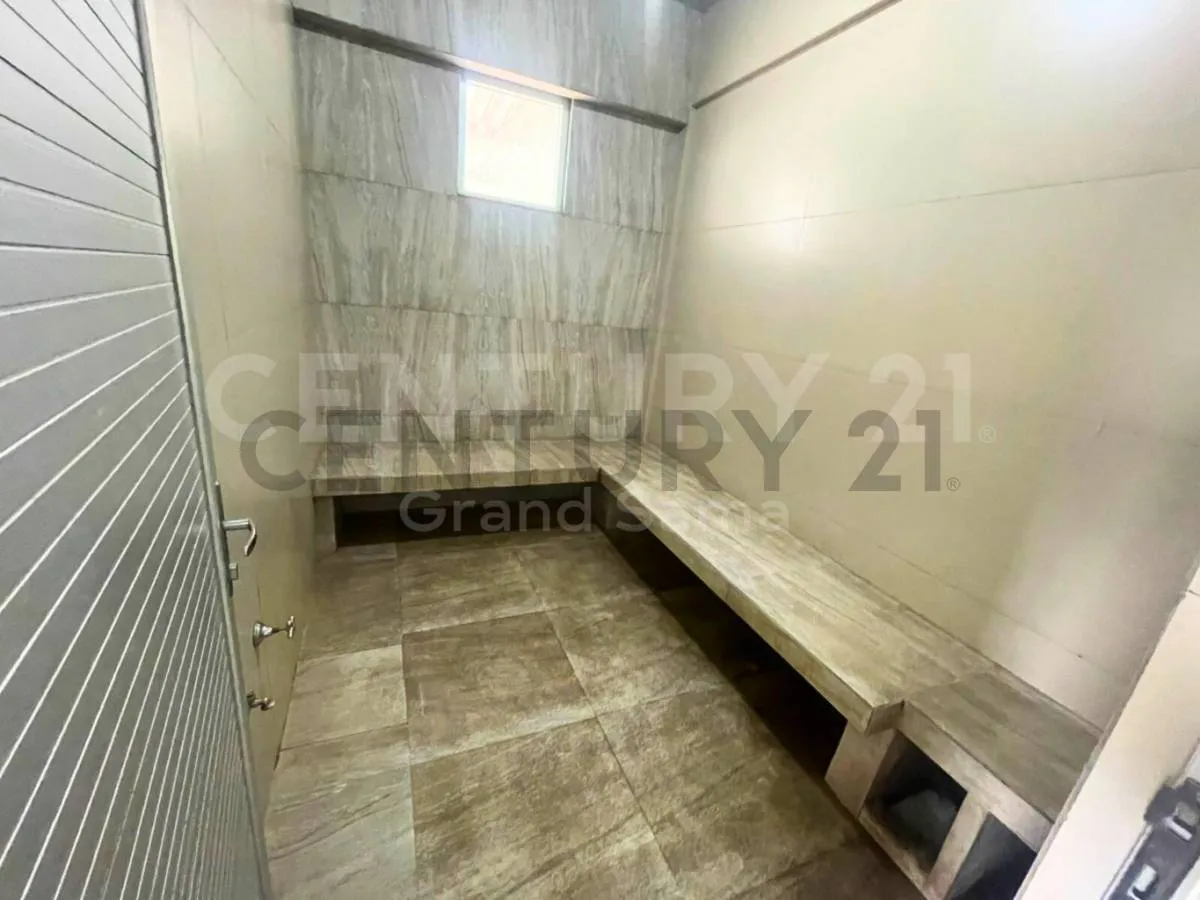 Foto 12 de ¡Oportunidad en Zona Céntrica! 4 Dormitorios en Las Torretas
