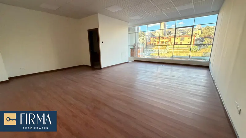 Foto 8 de Compra Este Departamento en La 21 de Calacoto