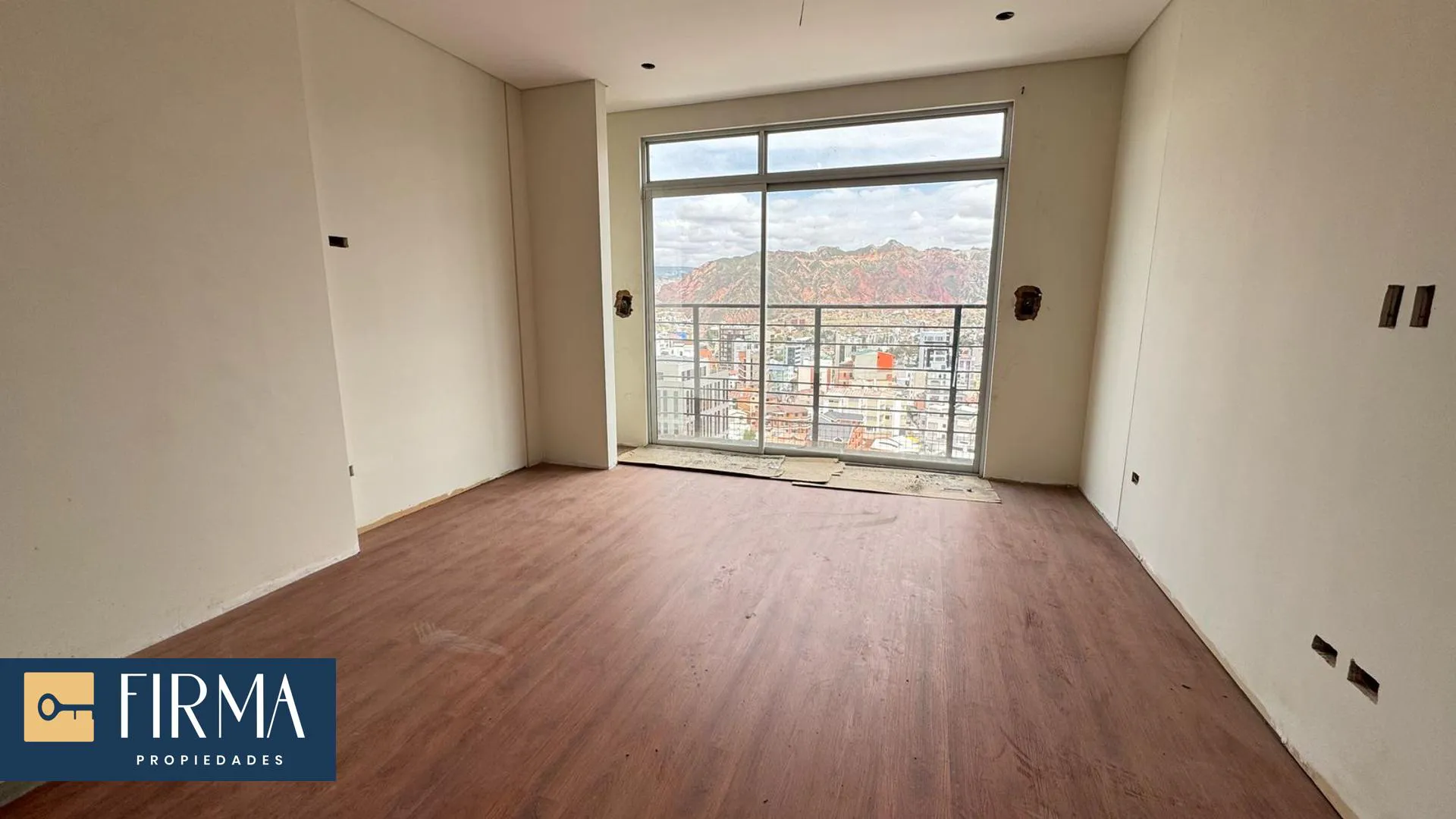 Foto 3 de Compra Este Departamento en La 21 de Calacoto