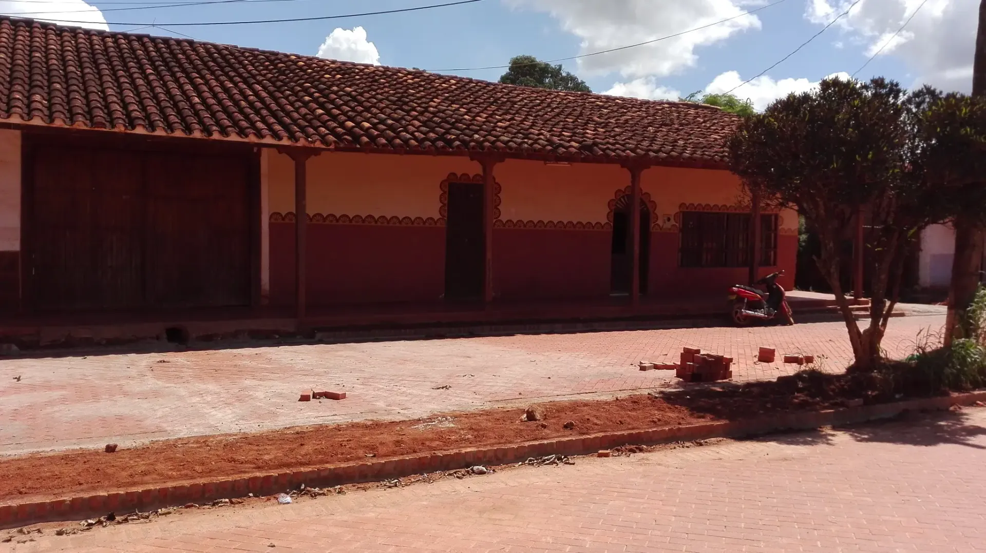 Foto 3 de Amplia Casa en Venta en Concepcion Provincia de Santa Cruz