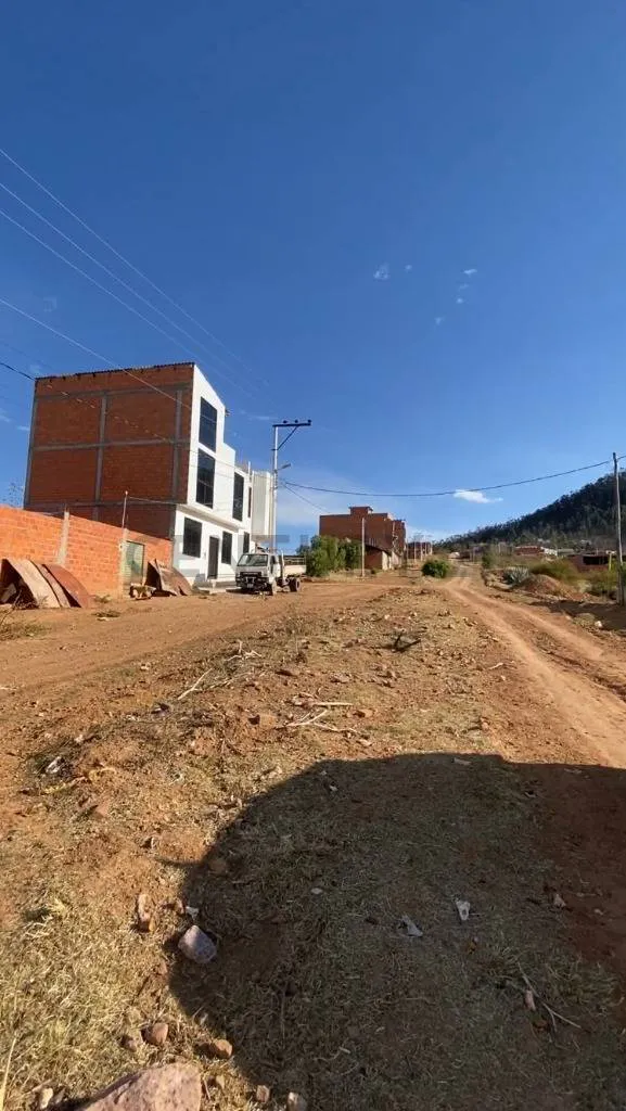 Foto 5 de Terrreno Sobre Avenida