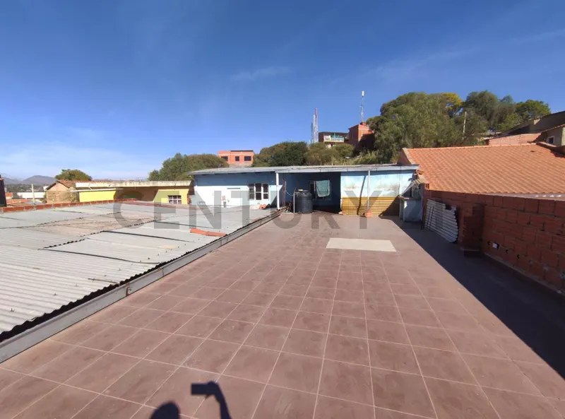 Foto 18 de Casa Comercial Sobre La Calle Cochabamba