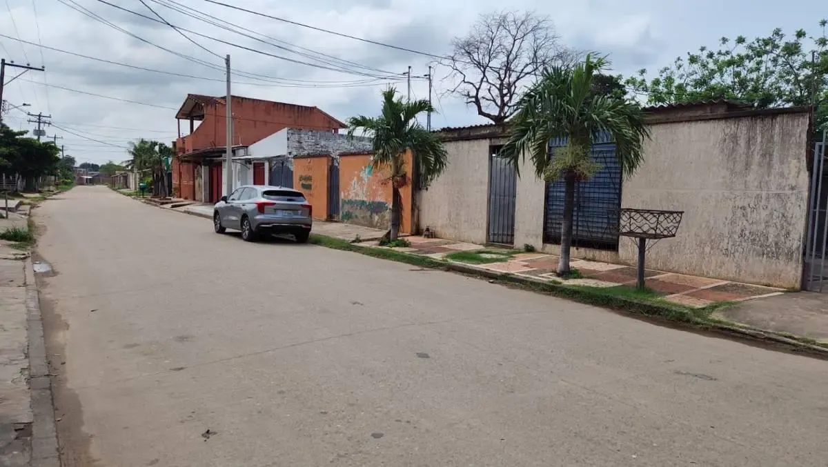 Foto 3 de terreno sobre avenida por pampa de la isla