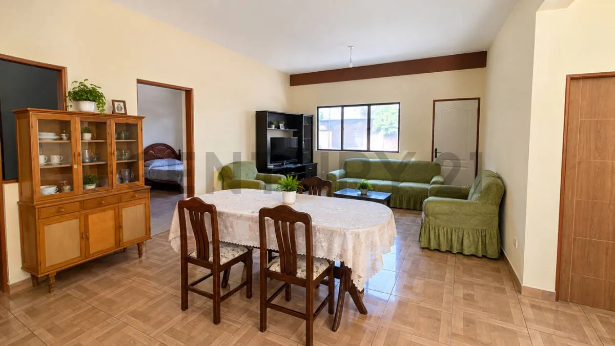 Foto 11 de Casa con Gran Rentabilidad