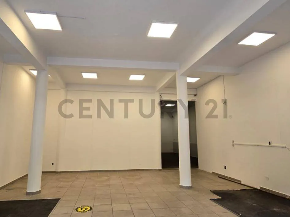 Foto 4 de Estratègico Ambiente Comercial!!