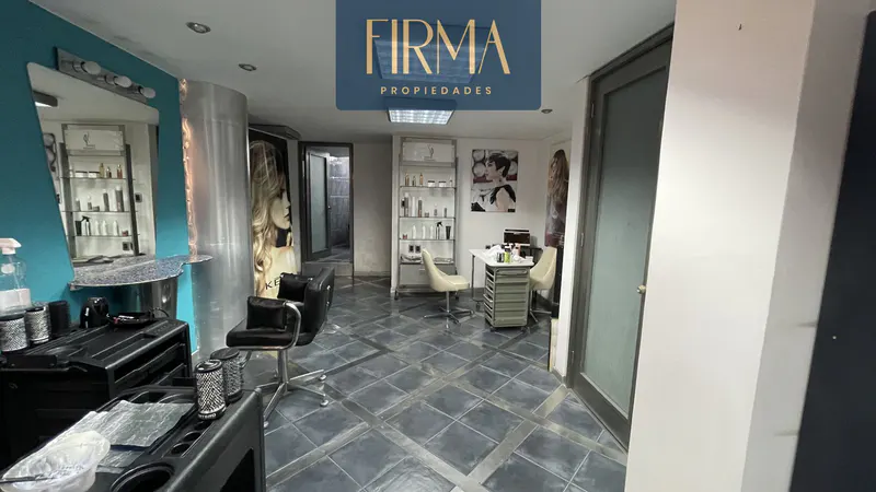 Foto 6 de Compra Este Local Comercial en La Florida