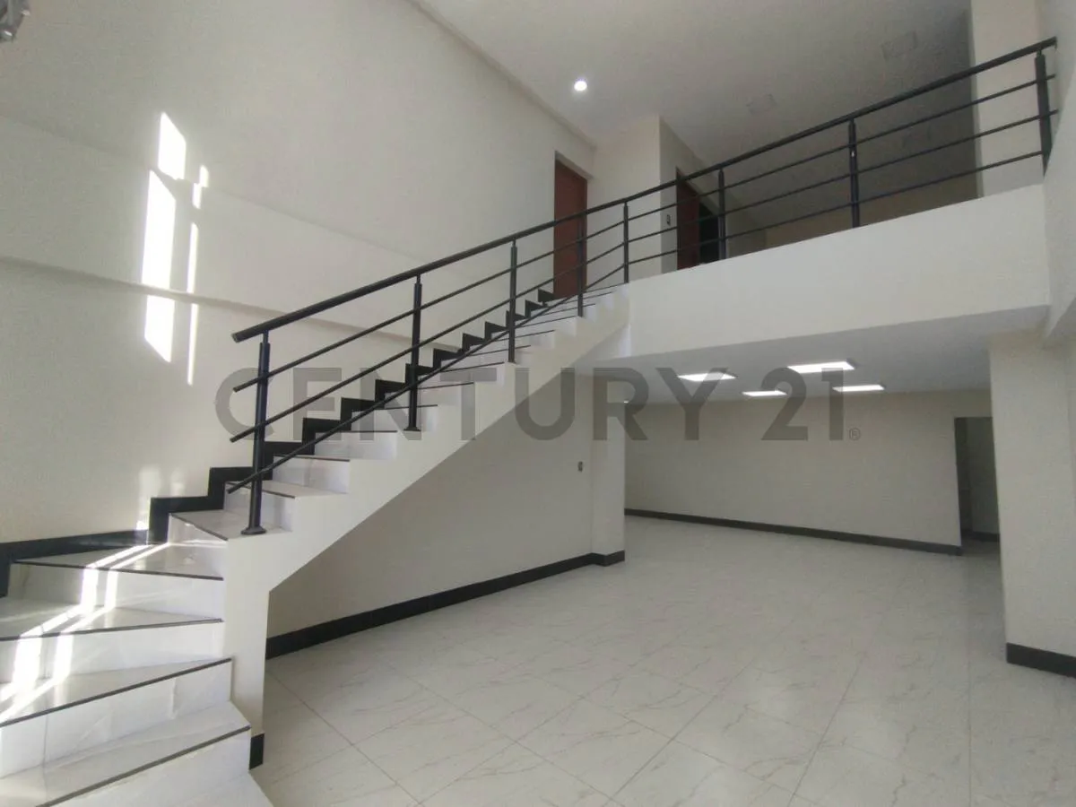 Foto 2 de Local Comercial en Alquiler ! a Estrenar