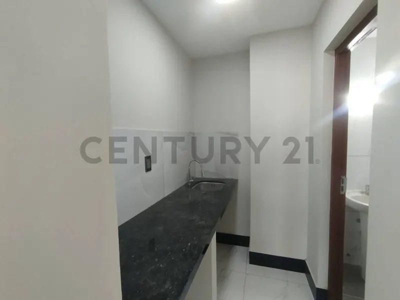 Foto 6 de Local Comercial en Alquiler ! a Estrenar
