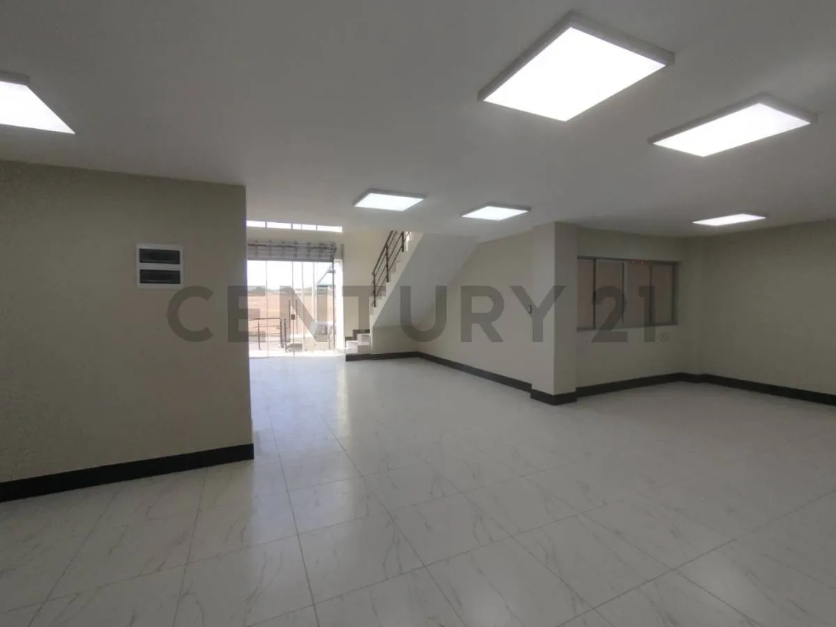 Foto 4 de Local Comercial en Alquiler ! a Estrenar