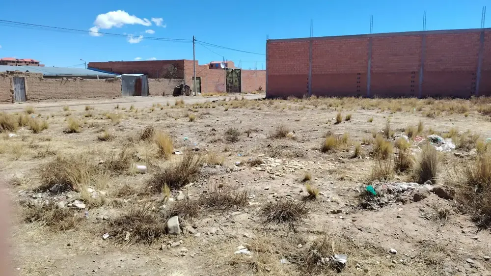 Foto 3 de En Venta Terreno Urb. Mercedario Sector 8
