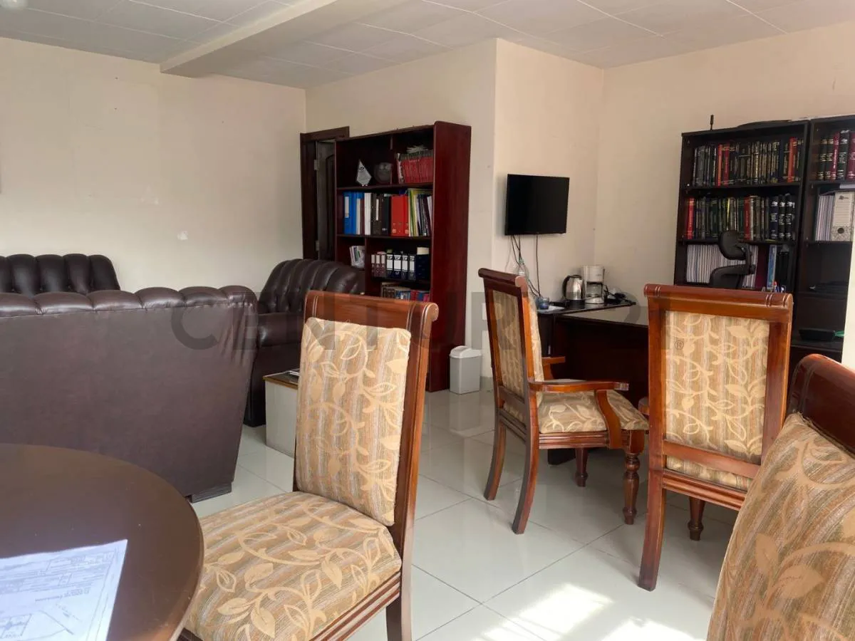 Foto 7 de Oficina Corporativa en Anticrético de 56m² - Edificio Centro de Negocios Obrajes