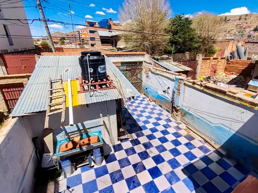 Foto 10 de Casa en Venta en Zona Sudoeste, Oruro, Cerca de la Avenida Circunvalación