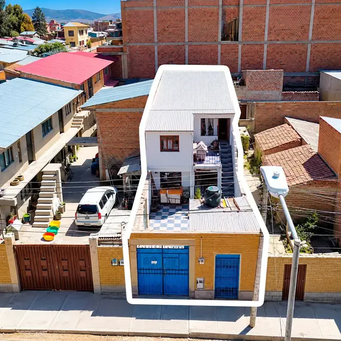 Foto 1 de Casa en Venta en Zona Sudoeste, Oruro, Cerca de la Avenida Circunvalación