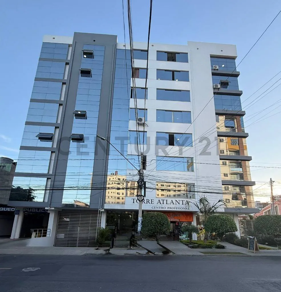 Foto 2 de Oficina en Alquiler – Torre Atlanta