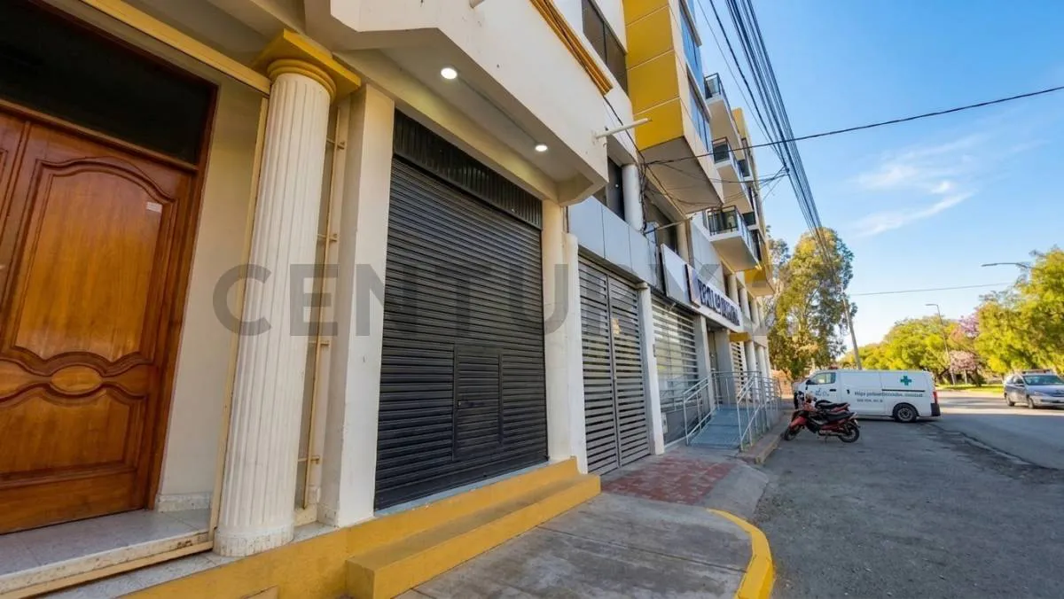 Foto 2 de Oficina en Alquiler Sobre Av. Jaime Paz - Z. Aeropuerto- Tarija