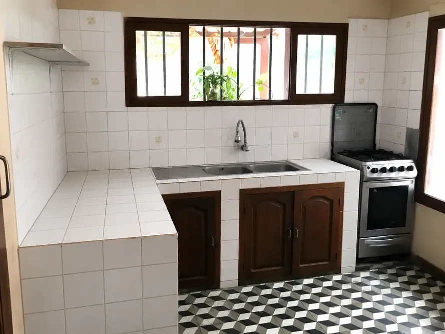 Foto 1 de Casa en Venta Montero | 1 Cuadra Plaza Principal | Ideal Inversión y Negocio