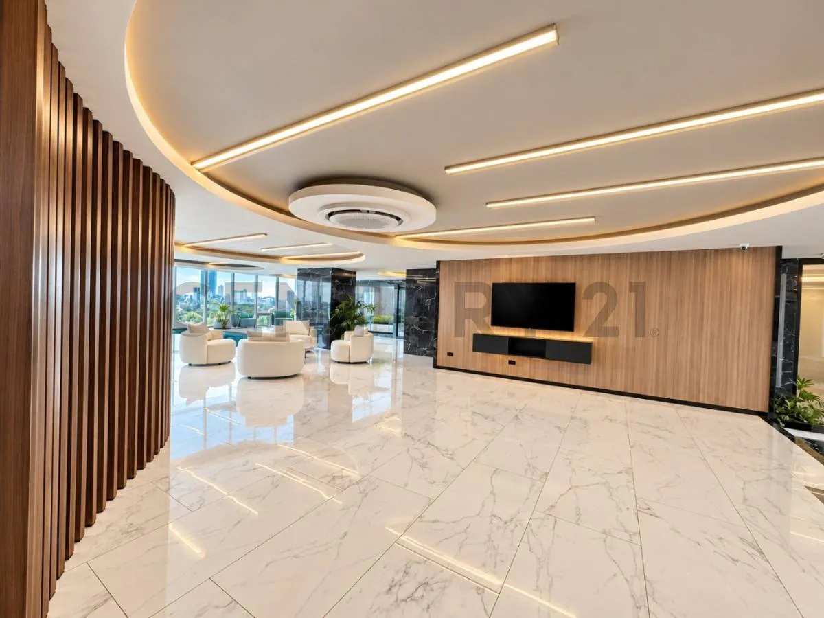 Foto 4 de Monoambiente de Lujo en Venta - Sky Tower | Equipetrol