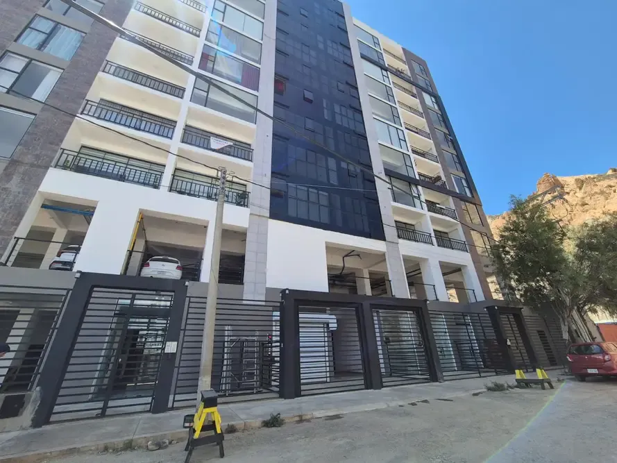 Foto 1 de 🏙️ Departamento de Estreno en Alquiler – Final Los Pinos