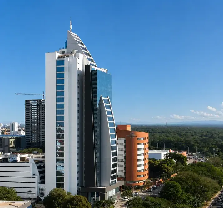 Foto 1 de Oficina en Alquiler | Torre Duo – Equipetrol