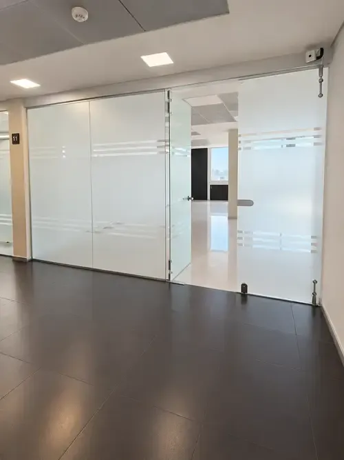 Foto 4 de Oficina en Alquiler | Torre Duo – Equipetrol