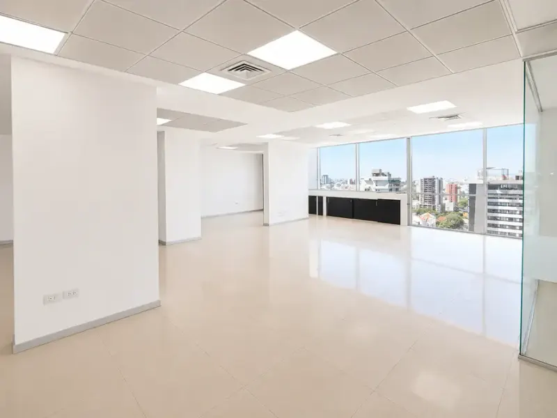 Foto 11 de Oficina en Alquiler | Torre Duo – Equipetrol