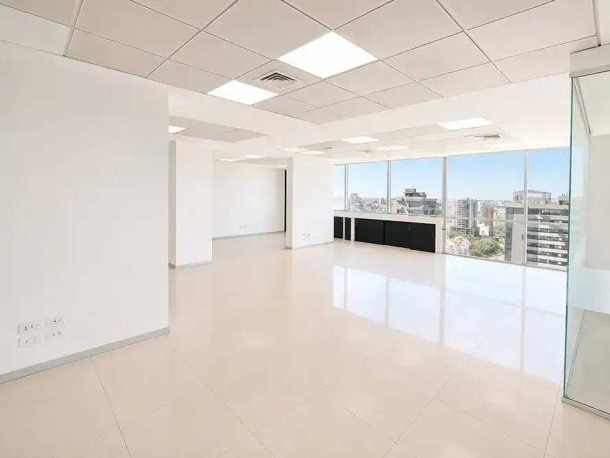 Foto 9 de Oficina en Alquiler | Torre Duo – Equipetrol